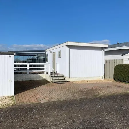 Chalet Luxe Direct Aan Het Water Met *